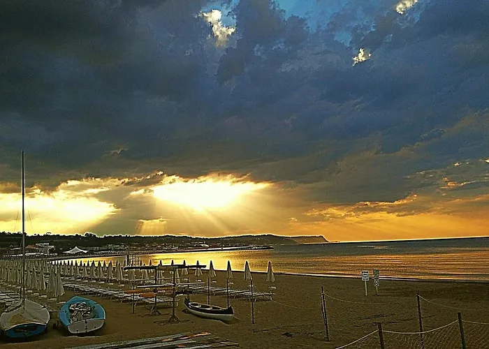 Il Nido Della Fortuna Oasi Di Pace, Relax, Storia E Mare *